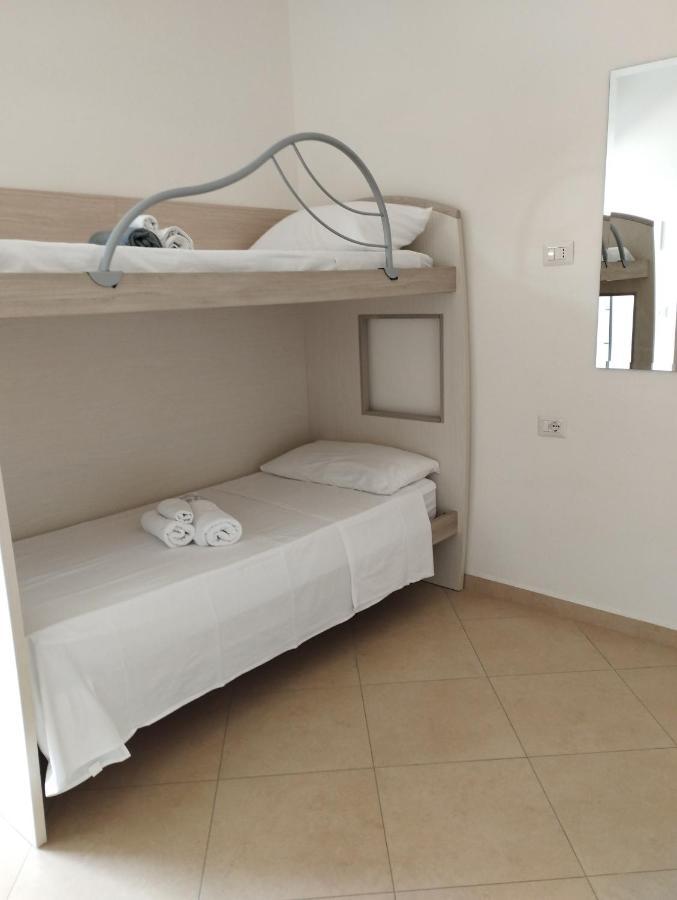 Affitta Camere Zio Peppe San Teodoro  Exterior foto